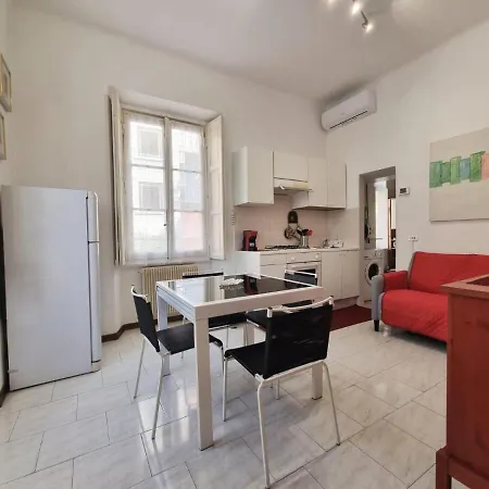 Relaxing Apartment In The Heart Of Milan Exterior photo
