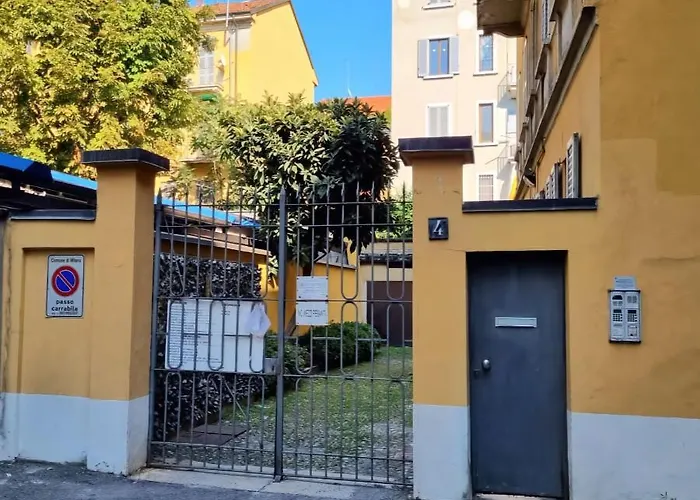 Relaxing Apartment In The Heart Of Milan